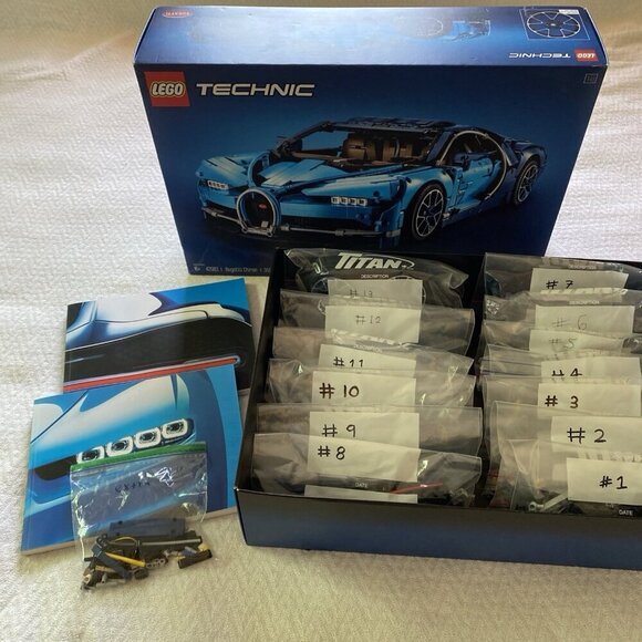 LEGO TECHNIC: Bugatti Chiron 42083 Complete Disassembled No Missing Pieces Car - Picture 1 of 16